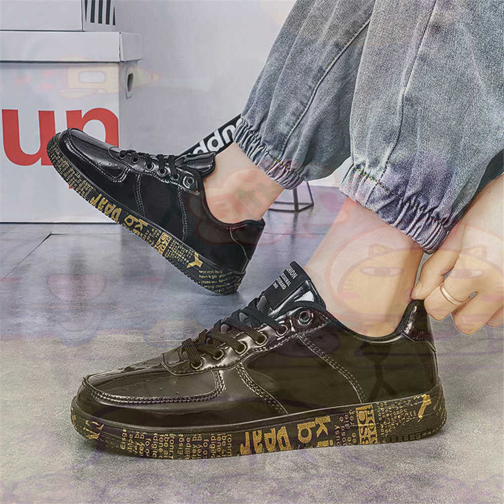 Round Foot Size 45 Sneakers Wh - огляд і ціна Office Tech Gifts For Men